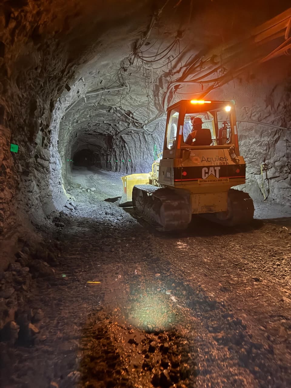 Bulldozer Caterpillar D5G XL — foto 2